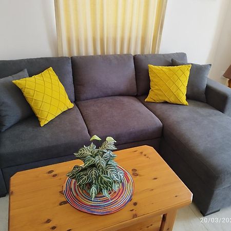Joseph 2 Stylish Flat With Open Views, Just 4Km From The Airport Or Beach Siggiewi Bagian luar foto
