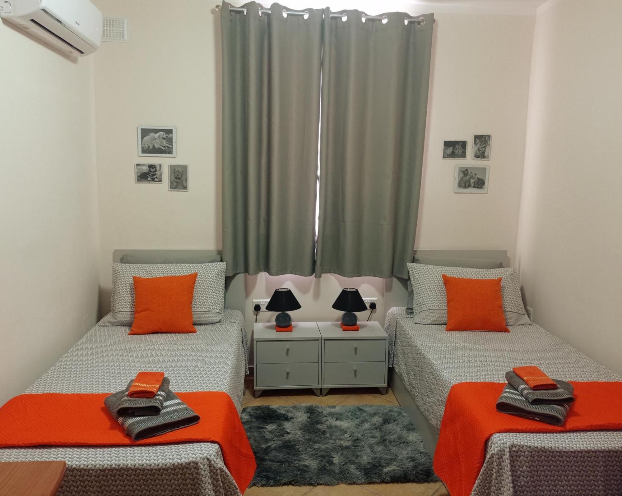Joseph 2 Stylish Flat With Open Views, Just 4Km From The Airport Or Beach Siggiewi Bagian luar foto