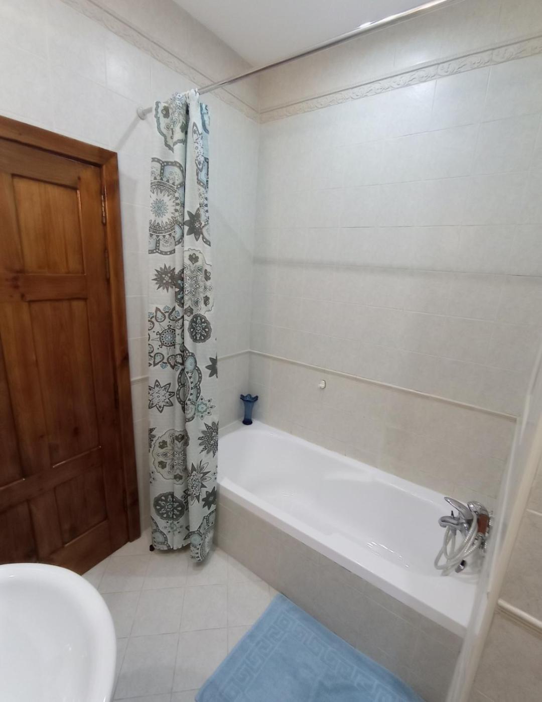 Joseph 2 Stylish Flat With Open Views, Just 4Km From The Airport Or Beach Siggiewi Bagian luar foto