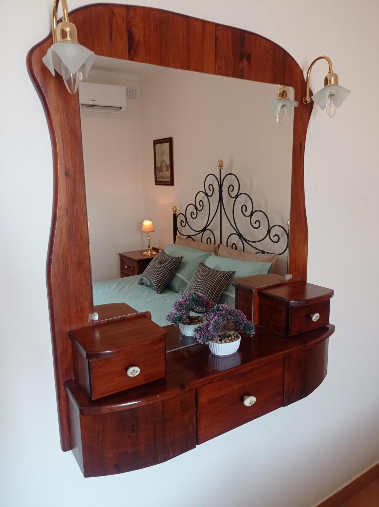 Joseph 2 Stylish Flat With Open Views, Just 4Km From The Airport Or Beach Siggiewi Bagian luar foto