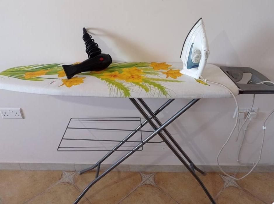 Joseph 2 Stylish Flat With Open Views, Just 4Km From The Airport Or Beach Siggiewi Bagian luar foto